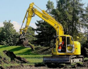 Landschaftsbau Rems Murr Gras Garten Bagger